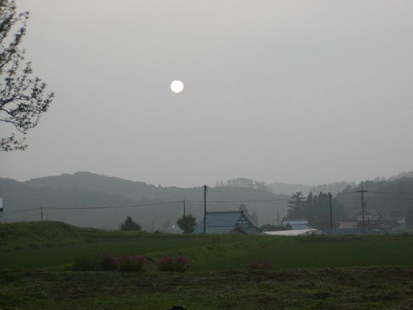 高原の夕日